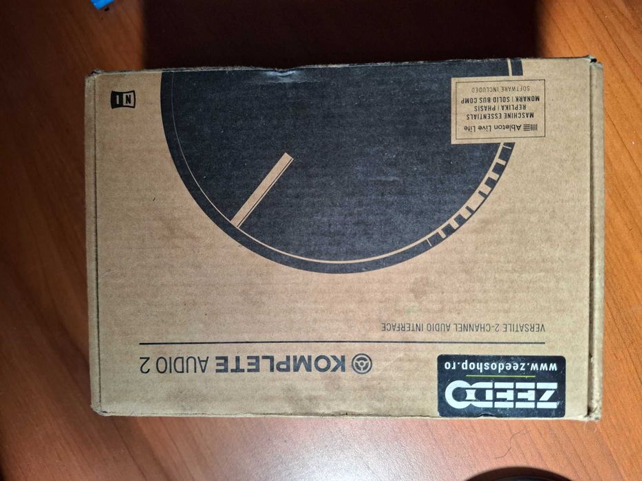 Native Instruments Komplete Audio 2 - Interfață Audio