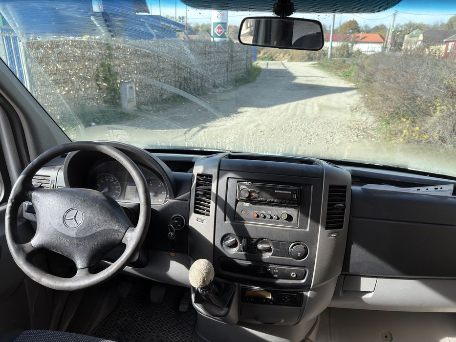 Mercedes Sprinter 516 CDI 19+1 locuri