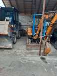 Miniexcavator de inchiriat