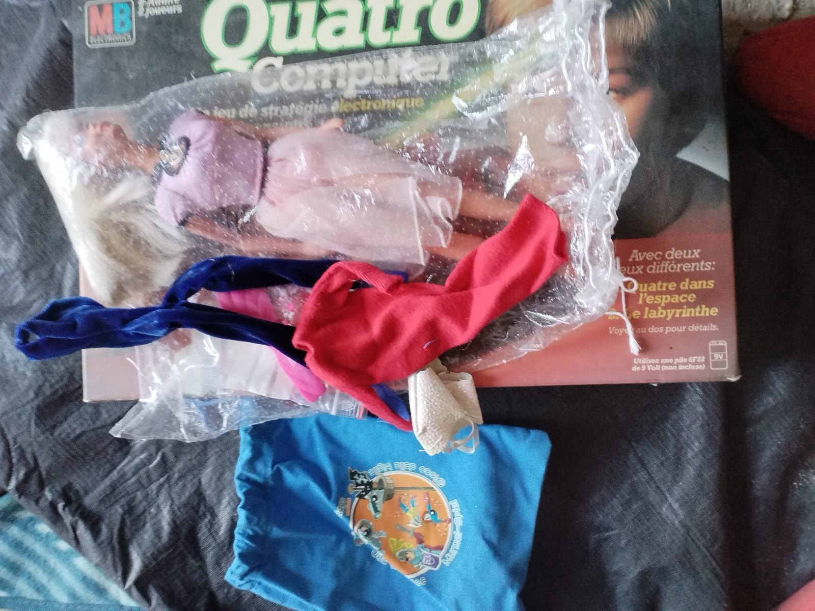 Păpuși Barbie noi