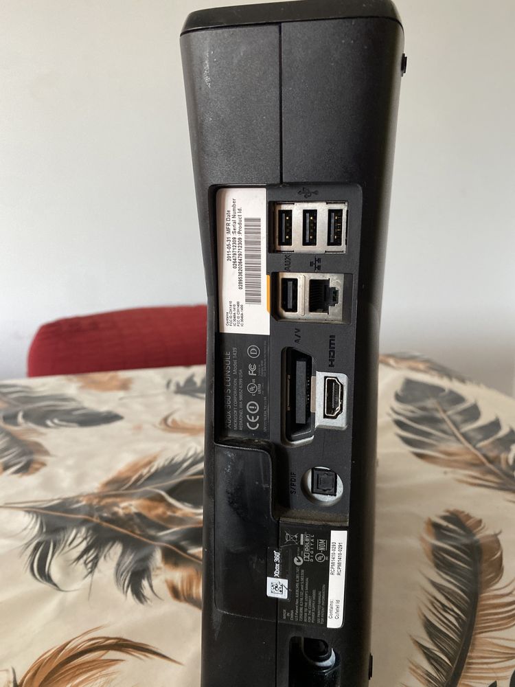 Продавам Xbox 360