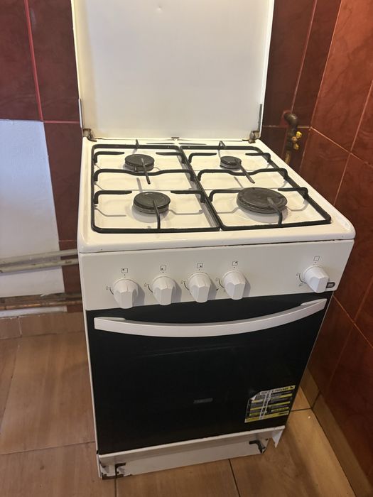 Aragaz si hotă de vânzare !!