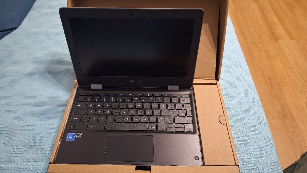 Laptop chromebook asus C234M