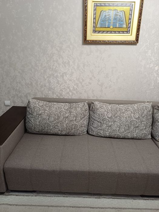 Продам угловой диван