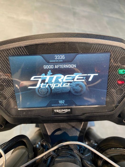 Motocicleta Triumph Street Triple 765 RS Second 2025 | Rate | Leasing