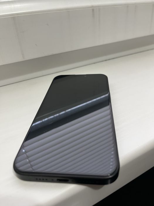 Срочно сотаман Iphone 15 promaX 256 92% ideal