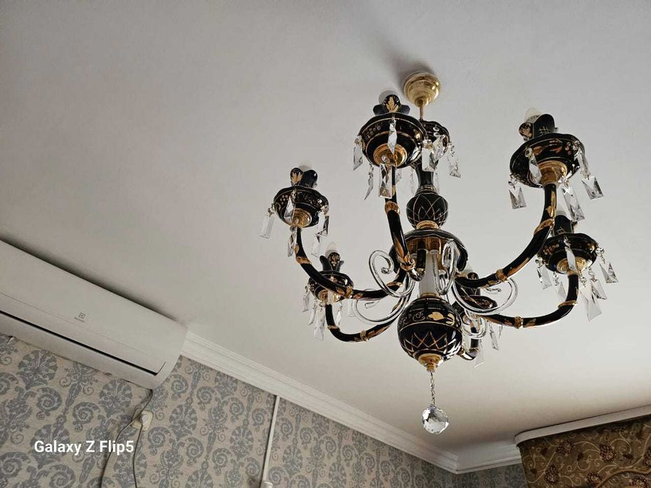 Продаются люстры в хорошем состоянии