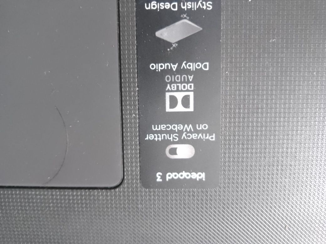Lenovo idepad 4ram 750/150.   180$ажойиб килиб келиштириб бераман