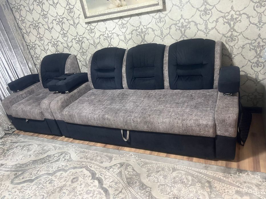 Продам диван и кресла