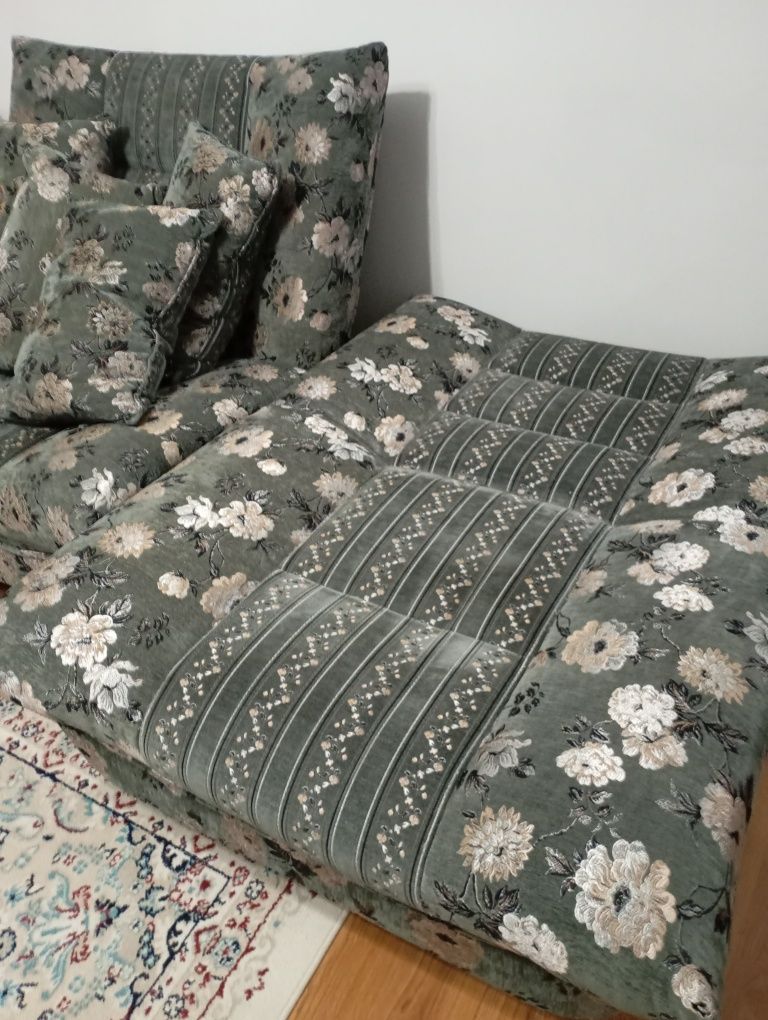 Продам кресла б/у