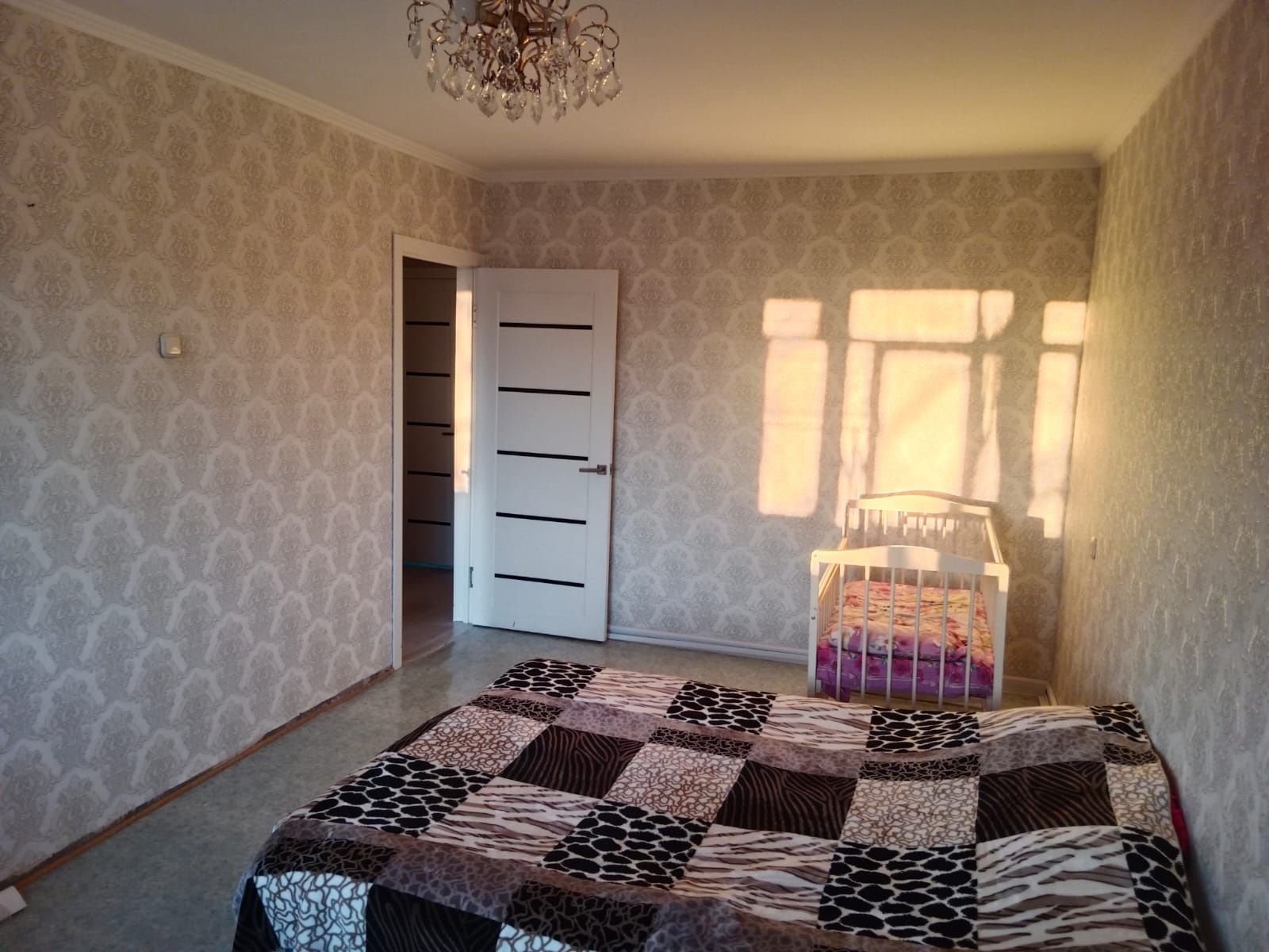 Продается 3 комн квартира