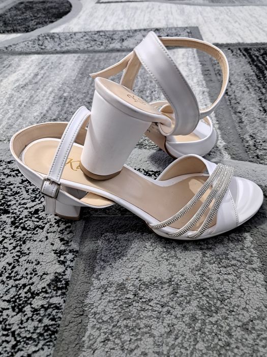 Pantofi sandale mireasa 40