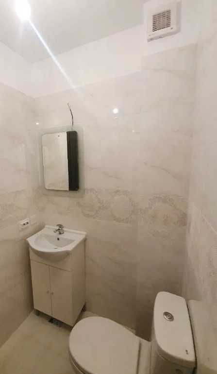 Дава се под наем Тристаен апартамент в Пловдив, Център - 72 кв.м за 183.6 € - Снимка #4