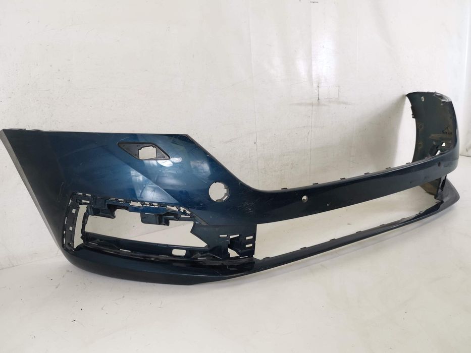 Предна броня Шкода Октавия 4 / Skoda Octavia 4 [ - ] Оригинална, в доб