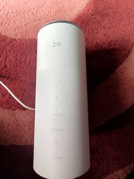 5G Рутер със сим карта ZTE MC888
