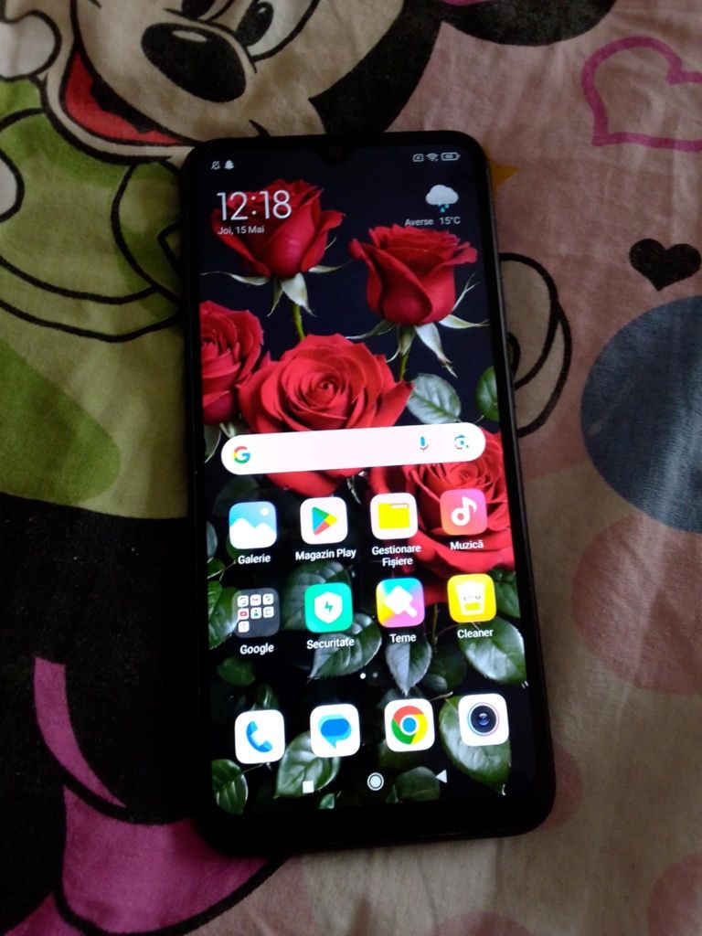 Vand telefon in stare buna