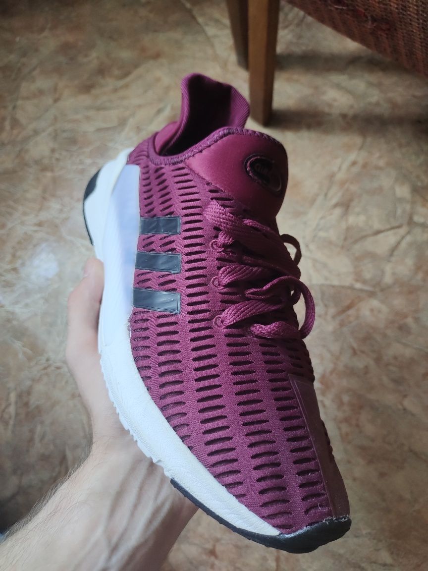 Спортивные кроссовки Adidas