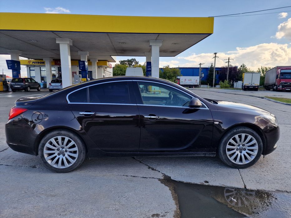 Opel Insignia 1.8 Benzină – 140 CP – An 2011 – 62.626 km