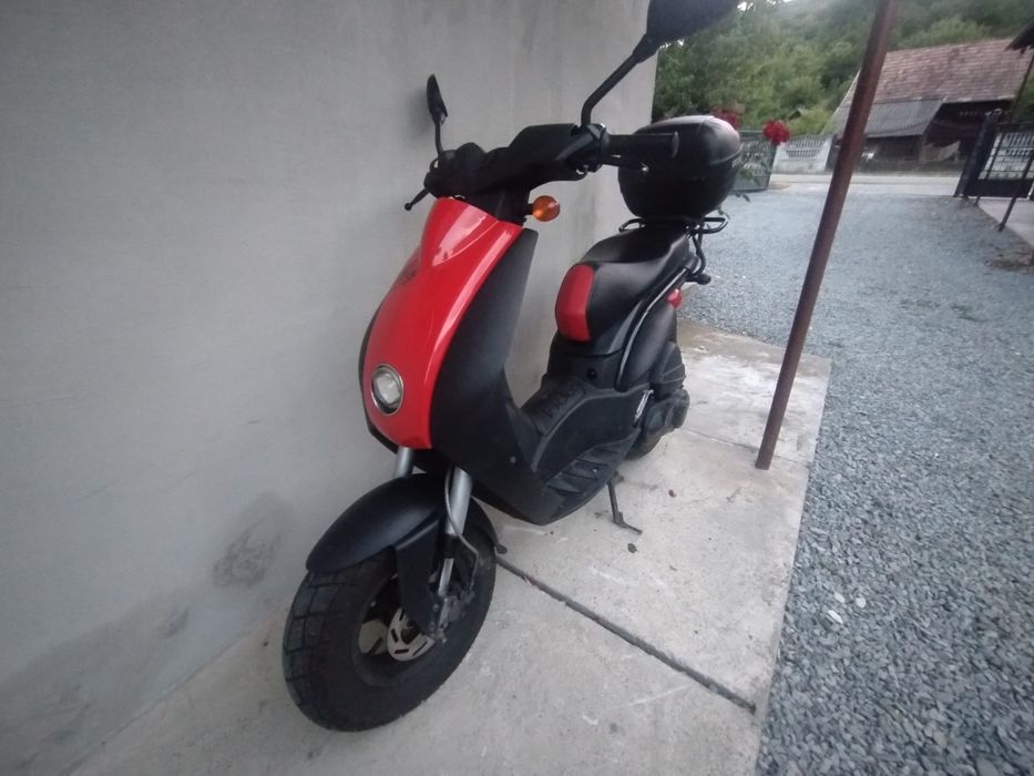 Scuter Peugeot Ludix 50cc in 2 timpi, cu acte