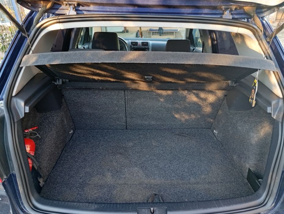 Vând golf 5 1.4 benzină