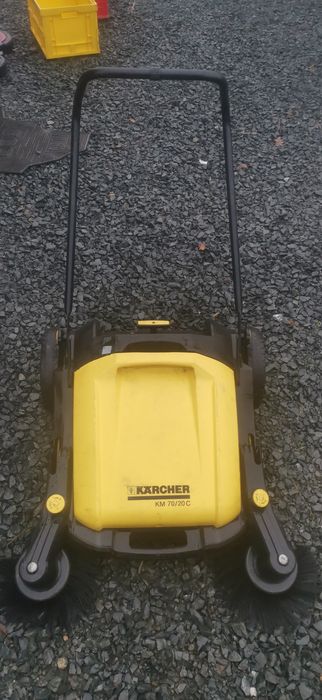 Karcher KM 70/20 C matura pt curte, hala, garaj
