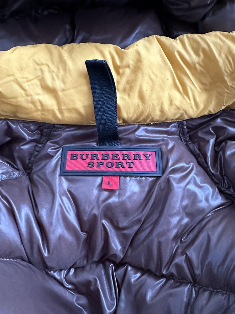 Geaca puf BURBERRY originala!