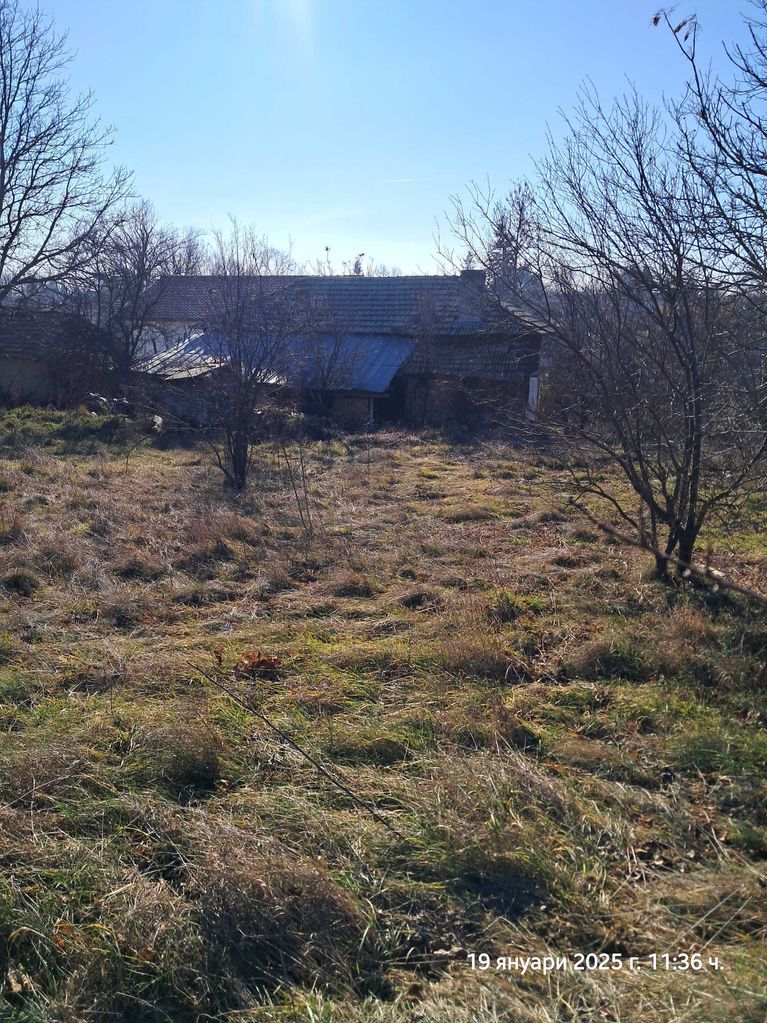 Продава се Парцел в с. Ловец, Област Търговище - 1200 кв.м за 12 €/кв.м - Снимка #4