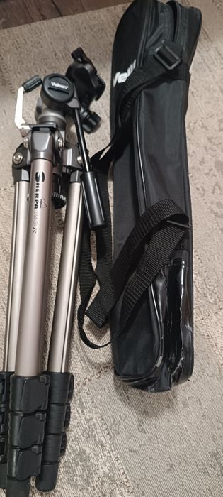 Статив за фотоапарат Velbon Sherpa 750R