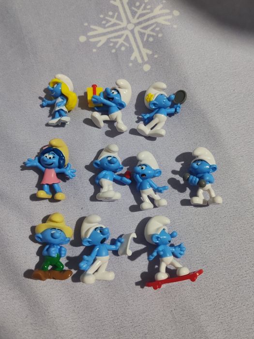 Strumfii Kaufland,strumfi,strumf,colectie figurine figurina