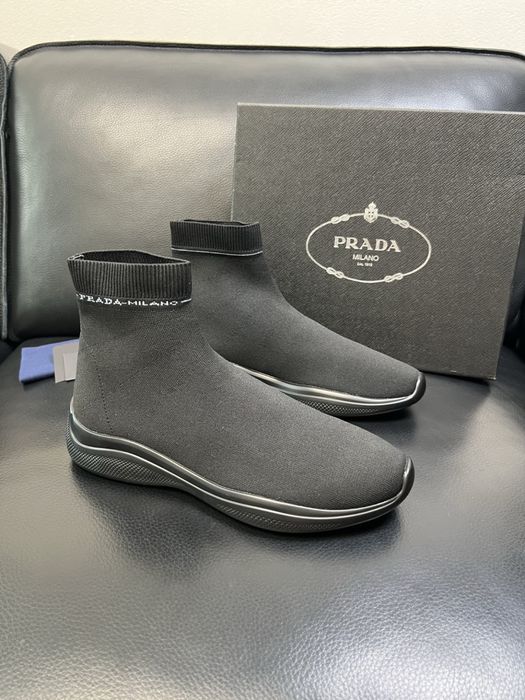 Adidasi Prada , calitate premium , noi , 41 , pe comanda