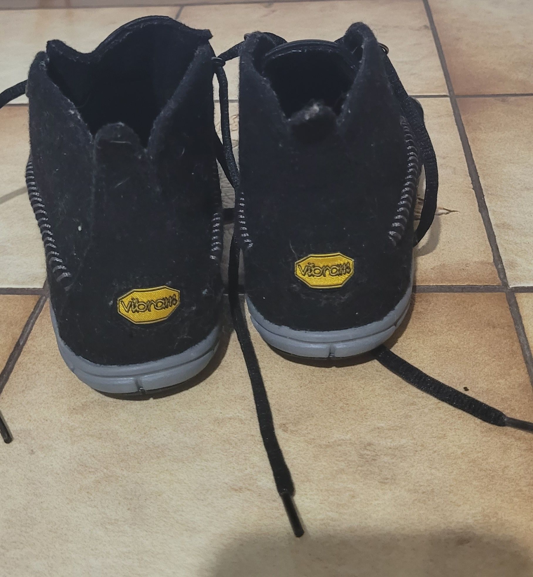 Vibram fivefingers marime 38