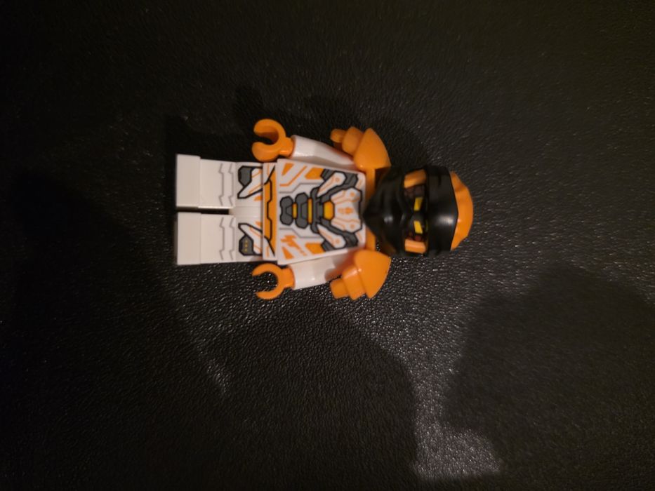 71821 LEGO Ninjago Cole's Titan Dragon Mech
4,8(444)
