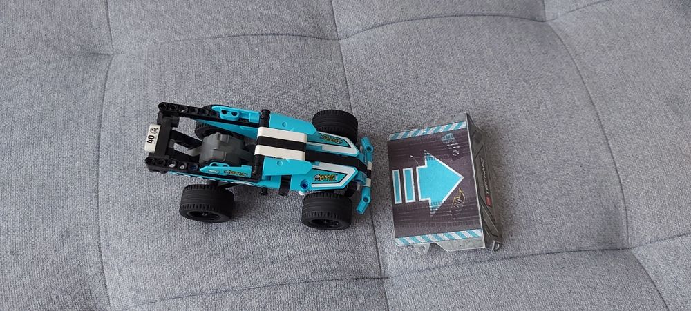 Lego tehnic stunt truck
