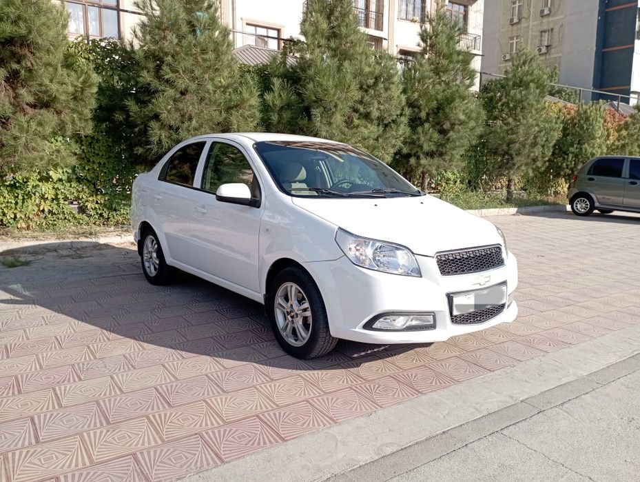 NEXIA 3  автомат
