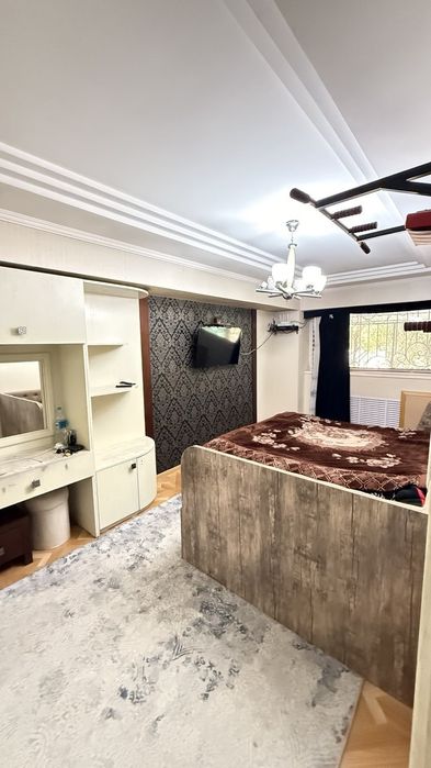 *Балкон 1х7. 3\1\9 Чиланзар-23  72м2