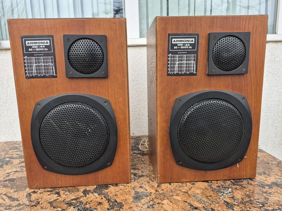 Vând set Boxe Electronica marca Armonia,model 10w,Fabricate in România