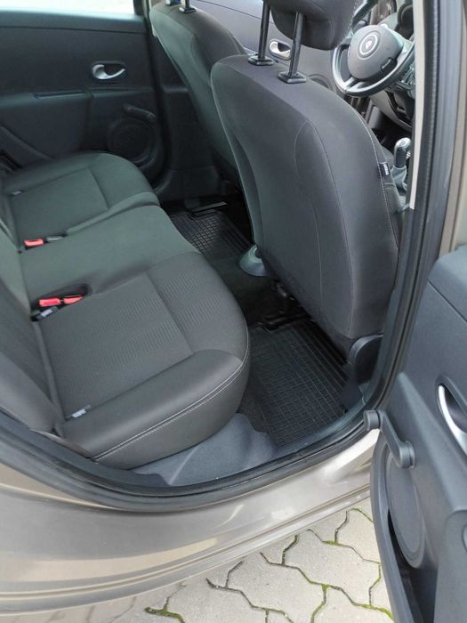 RENAULT CLIO, AN 2012,  1.5DCI, 90CP, MANUALA, 151000KM