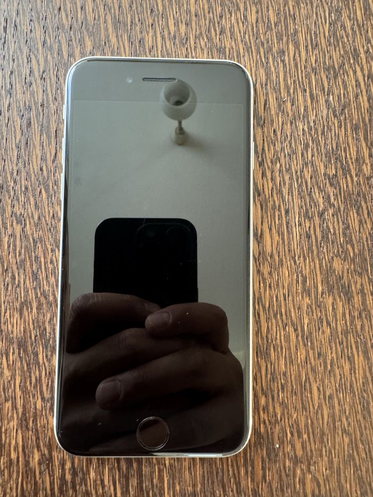 iphone SE 2020 64gb