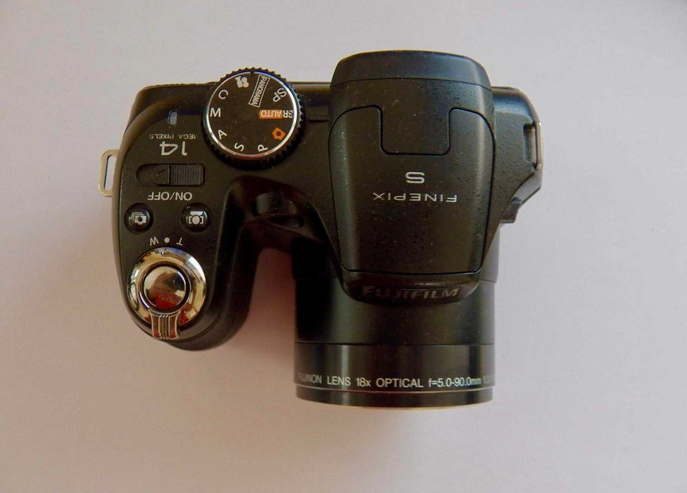 фотоапарат Fujifilm Finepix S2950
