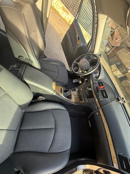 Mercedes E200-AVANTGARDE 2.2CDI 100kw E4 280.000km