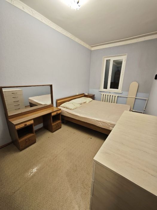 Мирзо Улугбекский раойн Паркенский оретир кафе у Бабушки , метро