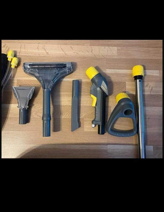 KARCHER PUZZI 10/1 – ТОП СЪСТОЯНИЕ! Професионална машина за пране.