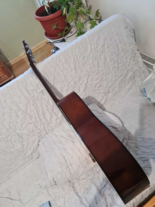 Акустична китара Yamaha