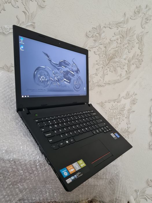 Ноутбук Lenovo Core i5