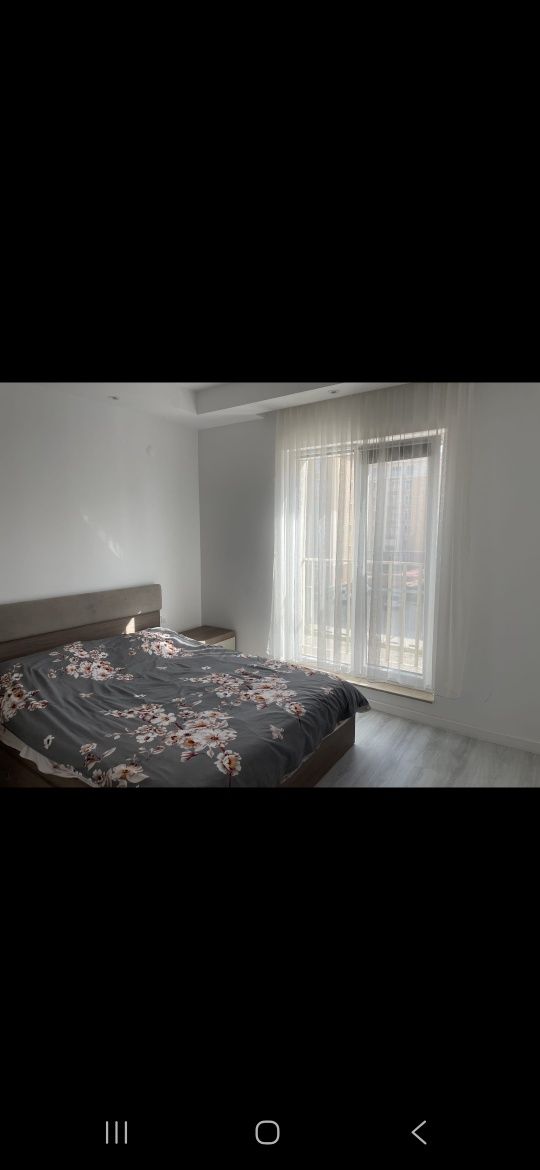 Propietar închiriez apartament în Cosmopolis