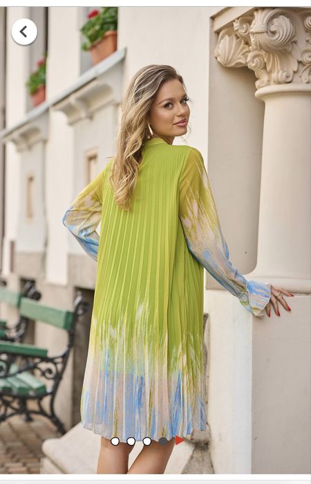 Rochie vaporoasa