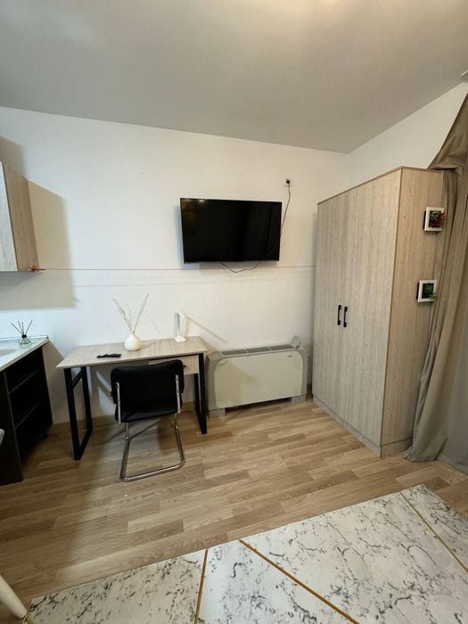 Махтумкули 1 комнатная квартира с ремонтом мебелью и техникой 1/4/15