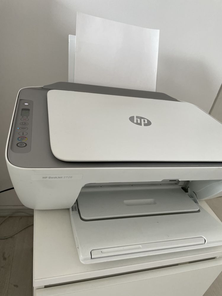 Vand imprimanta scanner multifunctionala HP 2720 Wifi