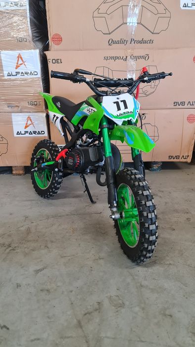 Cross jucarie pentru copii cu motor 49cc in 2 timpi Nou din Germania