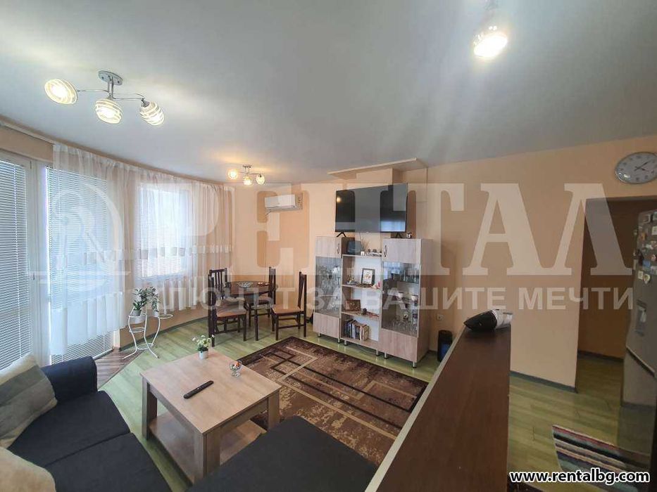 Продава се Тристаен апартамент в Пловдив, Кючук Париж - 97 кв.м за 1753 €/кв.м - Снимка #4